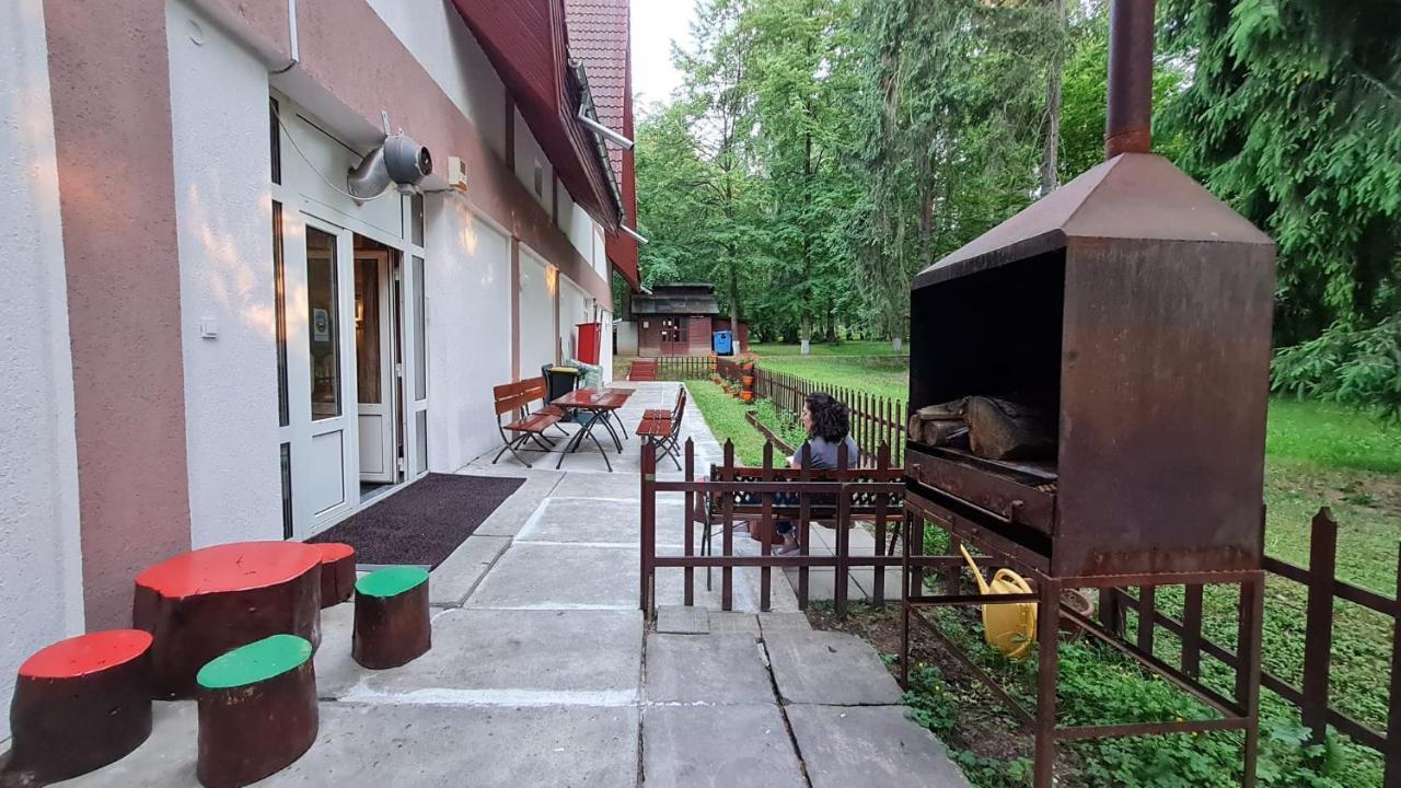 Pensiunea Happy Inn Vatra Dornei Esterno foto