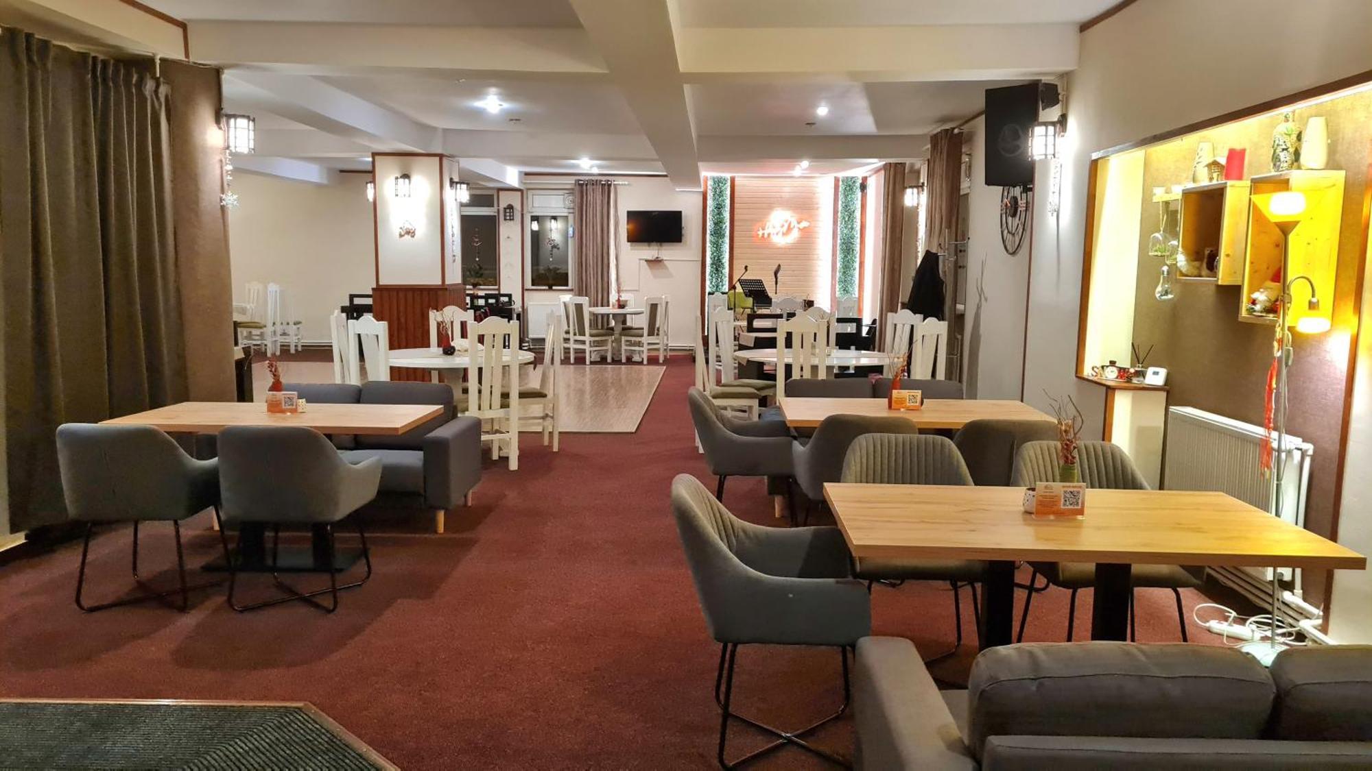 Pensiunea Happy Inn Vatra Dornei Esterno foto